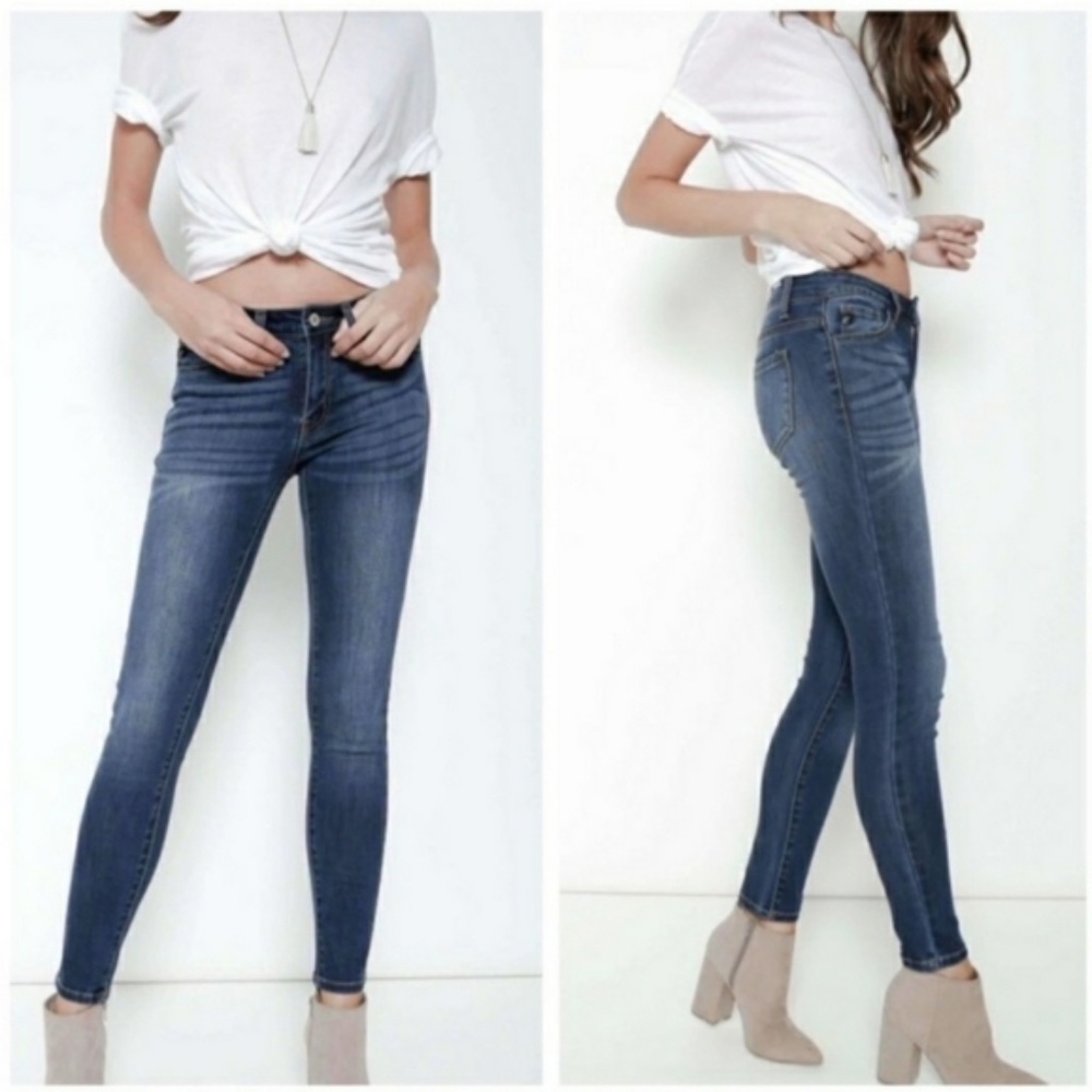 KANCAN Mid Rise Skinny Antique Wash Jeans Size 24